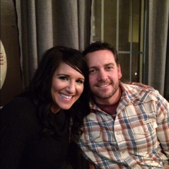 Profile Picture of Brenda Schneider (@brendambaugh) on Poshmark