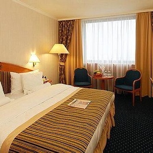 Profile Picture of David Mika (@testforhoteluse) on Myspace