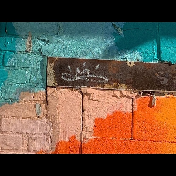 Profile Picture of Cassandra Lambert (@floralane) on Poshmark