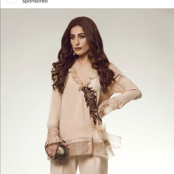 Profile Picture of Zobia Asif (@zobiaasif) on Poshmark