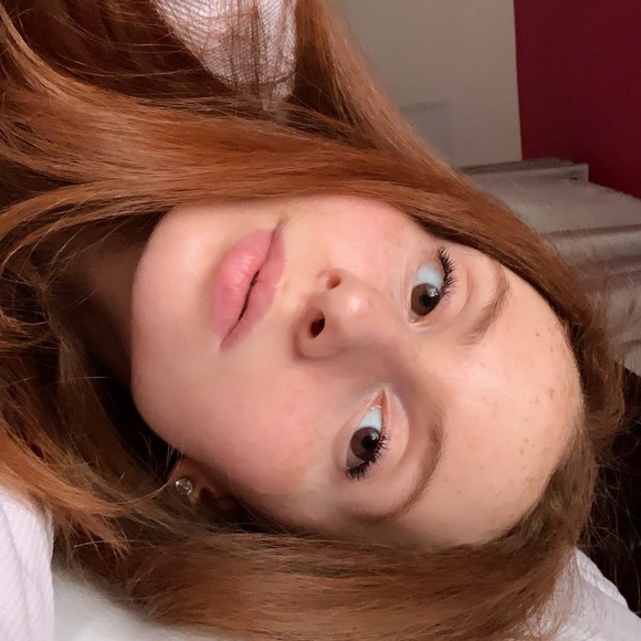 Profile Picture of Hanna Choubkha (@hannachoubkha) on Poshmark