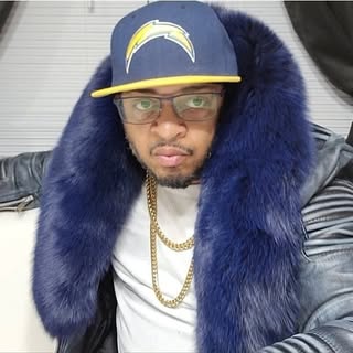 Profile Picture of Raw&Uncut (@poppyfrombxriver) on Instagram