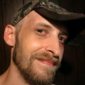Profile Picture of Robert Morehead (@Robertm3084) on Twitter