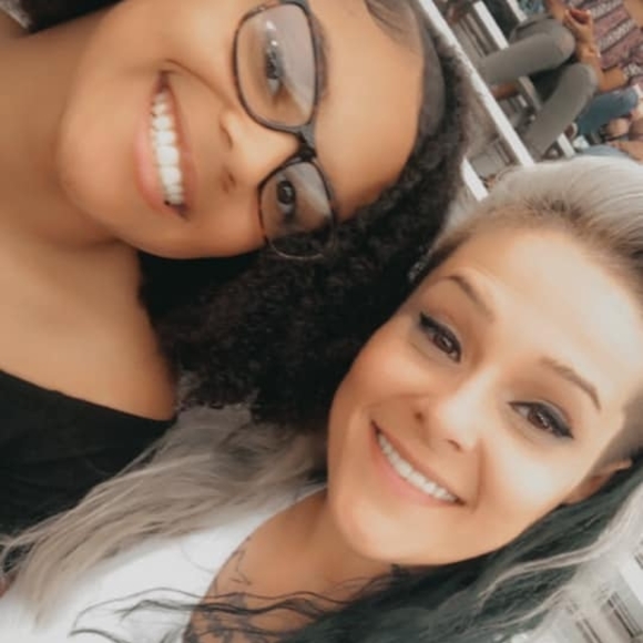 Profile Picture of Angie Stenzel (@rebel237) on Poshmark