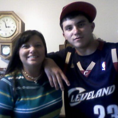 Profile Picture of Josh Burton (@joshburton7) on Twitter