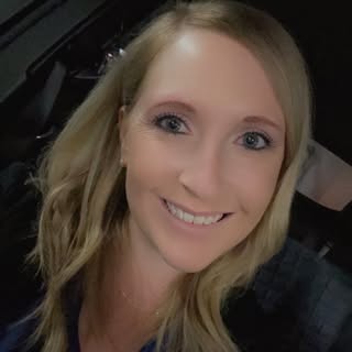 Profile Picture of Devon Burchfield (@debirch_13) on Instagram