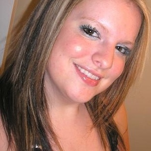 Profile Picture of Jennifer Young (@crazy_red_head629) on Myspace