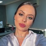 Laura Mello - Instagram Profile Picture of Laura Mello (@lauramellob) on Instagram