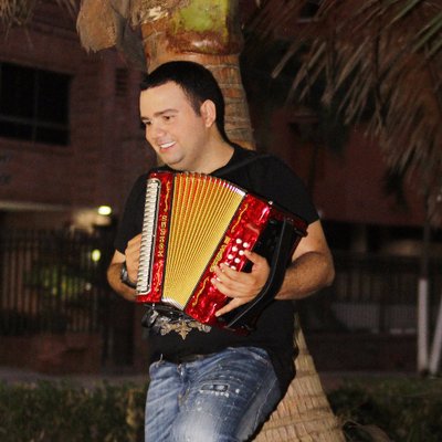 Profile Picture of Luis Carlos Farfan (@luiskfarfan) on Twitter