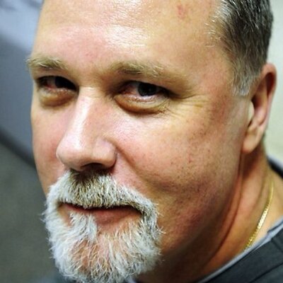 Profile Picture of Peter Palmer (@priddyfly4awifi) on Twitter