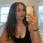 Profile Picture of Farah Walters (@fazwalters) on Instagram