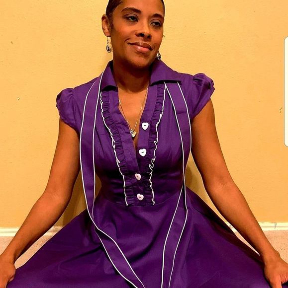 Profile Picture of Carol Williamson (@jada579) on Poshmark