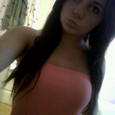 Profile Photo of Chelsie Collins (@chelsiexox) on Twitter