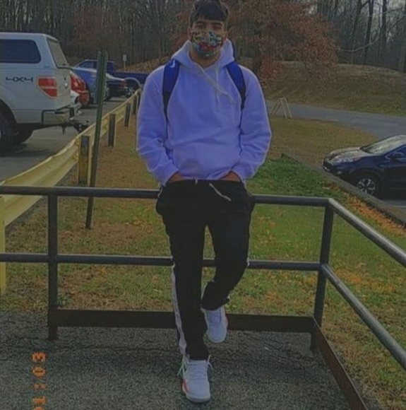 Profile Picture of John Marshall (@johnmarshall728) on Poshmark