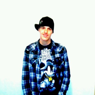 Profile Picture of Dustin Hildebrand (@hildebrand177) on Twitter