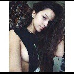 Profile Picture of sfs? kik: sophiajamesxo 👈 (@bodiesofwomen) on Instagram