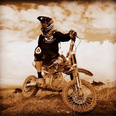 Profile Picture of Joe Busuttil (@dink0029) on Twitter