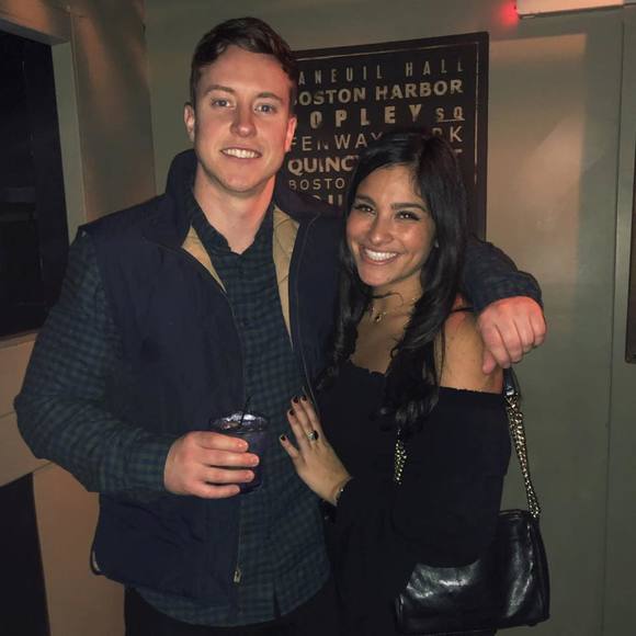 Profile Picture of Nikki Scuderi (@nikki_scuderi) on Poshmark