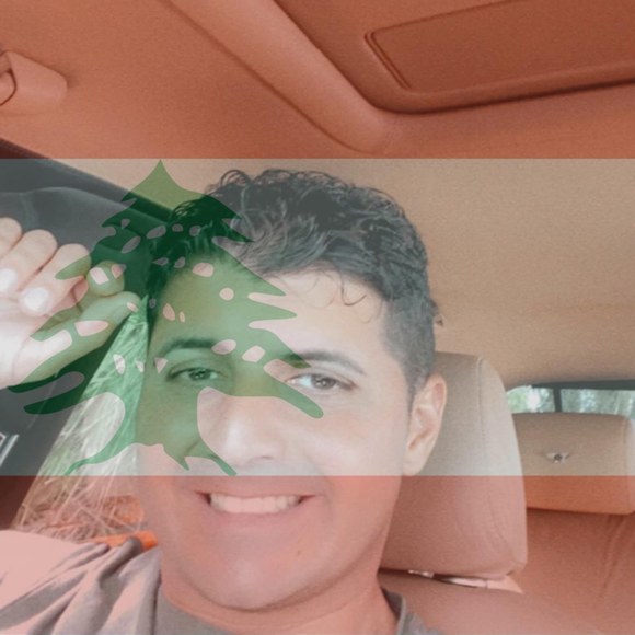 Profile Picture of Dino Dee (@legalslanger) on Poshmark