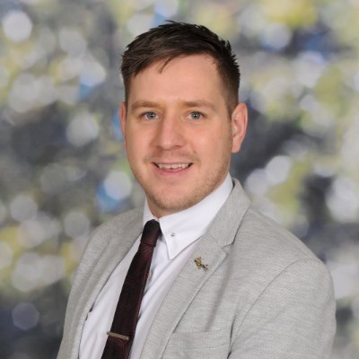 Profile Picture of Ian Armstrong 🙋🏻‍♂️ (@MrIDEArmstrong) on Twitter