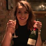 Profile Picture of Beth Stafford (@bethstaffordwood) on Instagram