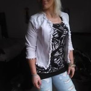 Profile Picture of Desarae Wilson (@desarae.wilson.1) on Myspace