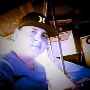 Profile Picture of Walter Fajardo (@WalterFajardo14) on Twitter