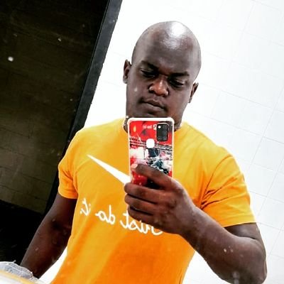 Profile Picture of Mike Bento (@MaiconDeCarval3) on Twitter