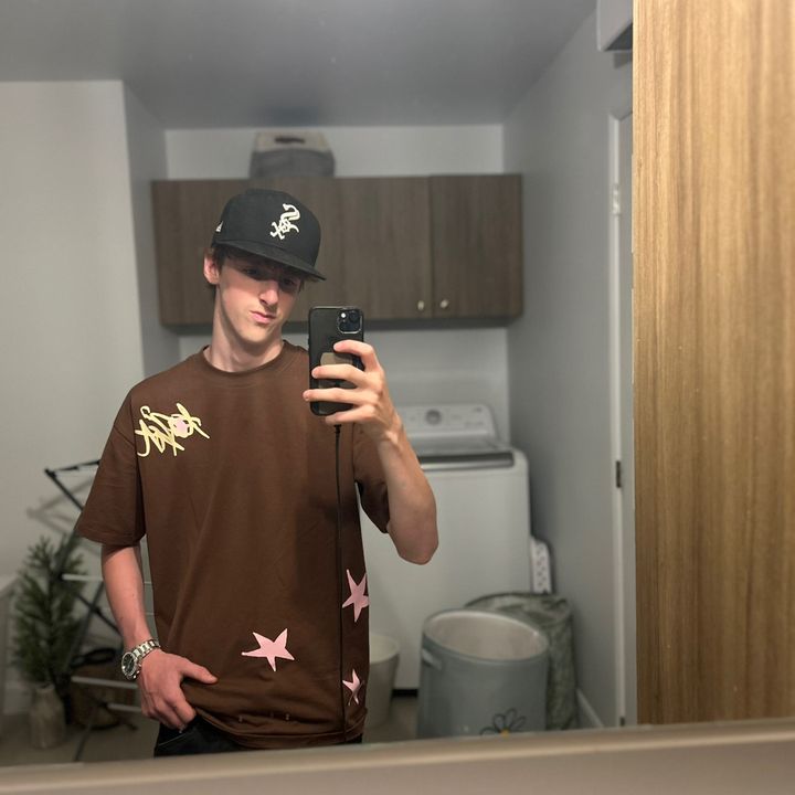 Profile Picture of oli_delorme (@oli_delorme) on Tiktok