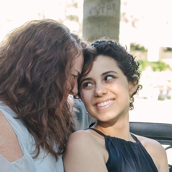 Profile Picture of Debi Grilo (@debigrilo) on Poshmark