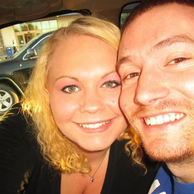 Profile Picture of Ariel & Christopher (@scream4lynnie) on Twitter