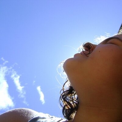 Profile Picture of Dani (@DaniDecker) on Twitter