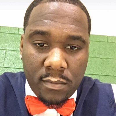 Profile Picture of Joseph Castle (@castleboy13) on Twitter