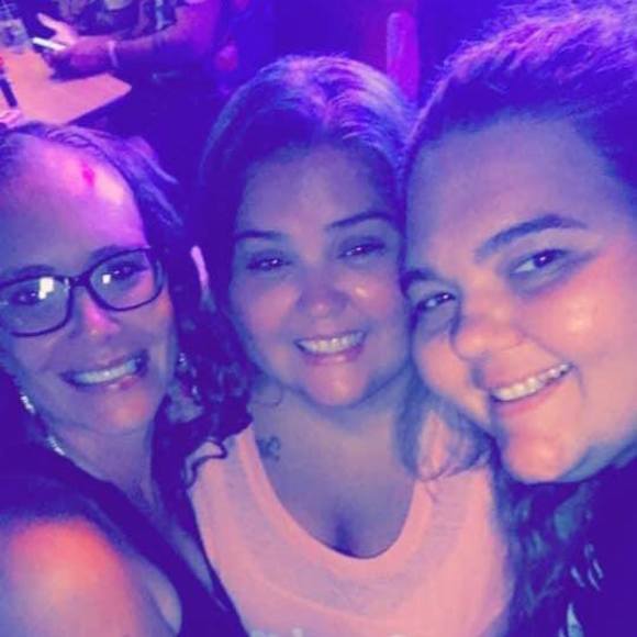 Profile Picture of Samantha Widner lee (@slee7285) on Poshmark