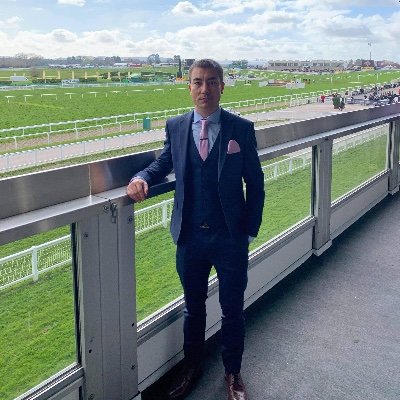 Profile Picture of Scott Page (@Scottpage13) on Twitter