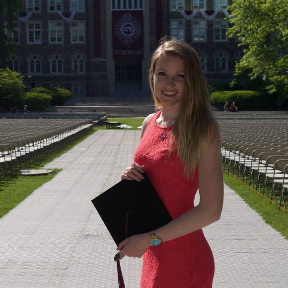 Profile Picture of Anne Slattery (@aslattery99) on Poshmark