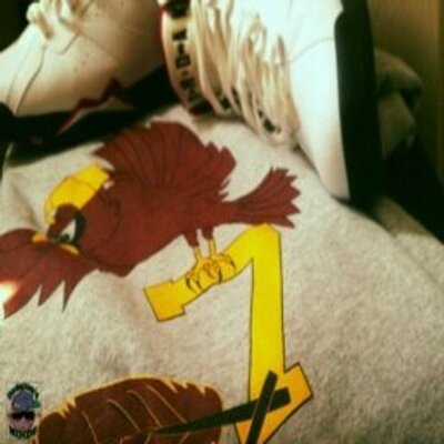 Profile Picture of Tien Michael (@TienMichael3) on Twitter