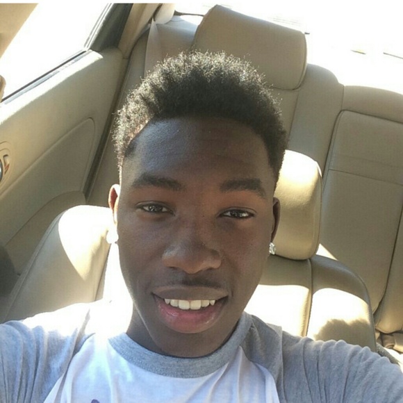 Profile Picture of John Gilbert (@young_savage225) on Poshmark