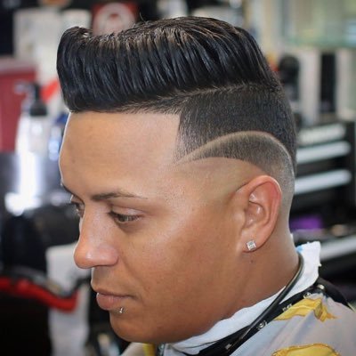 Profile Picture of Carlos Barber (@Carlosbarber_32) on Twitter