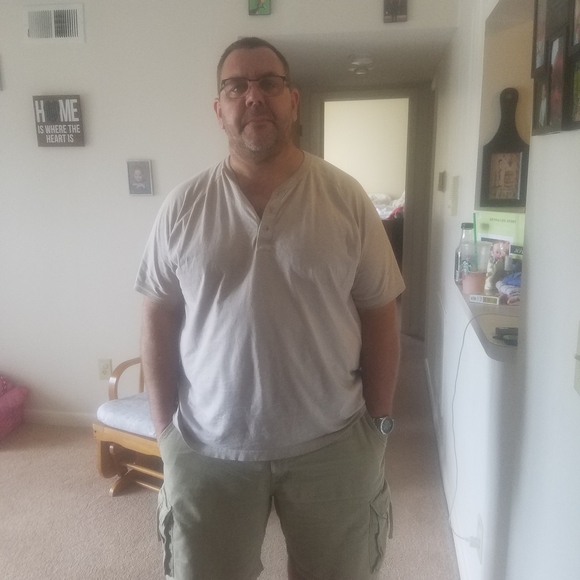 Profile Picture of Mark Sealscott (@msealscott1973) on Poshmark