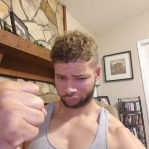 Profile Picture of Daryl Russell (@DaryltheDuck) on Twitter