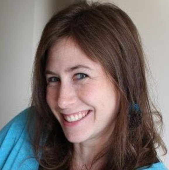 Profile Picture of Sarah Defibaugh (@sarahdefibaugh) on Poshmark