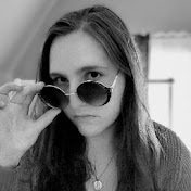 Profile Picture of Lara Gates (@lara_gates) on Youtube