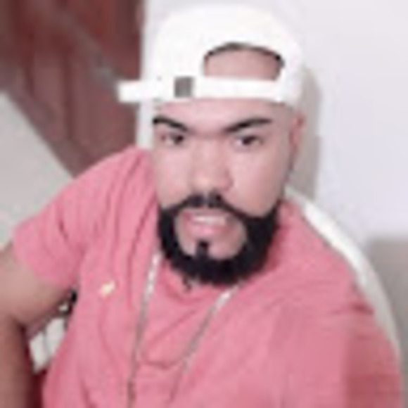 Profile Picture of Ricardo luis vargas Vargas (@rickyelbellaco) on Poshmark
