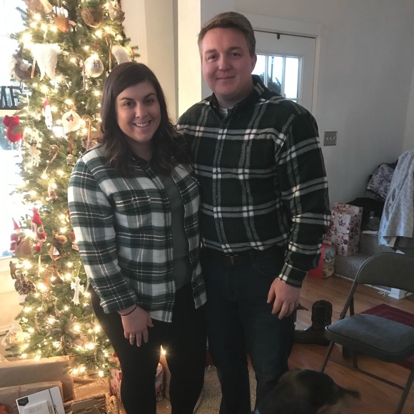 Profile Picture of Brittany Finger (@bfing001) on Poshmark