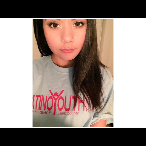 Profile Picture of Atzimba Hernandez (@atzimba_h) on Poshmark