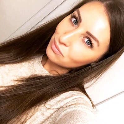 Profile Picture of Anja Pavlovic (@anja_pavlova_zh) on Twitter