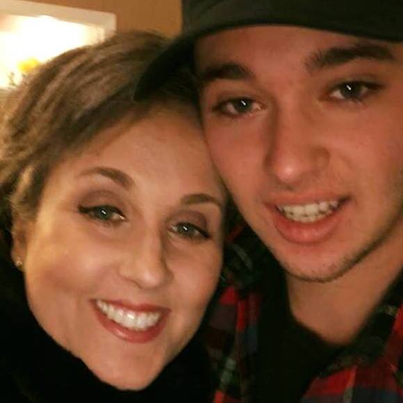 Profile Picture of Lisa Berkowitz-tajerstein (@liberk04) on Poshmark