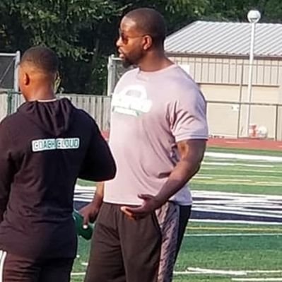 Profile Picture of Evan Curry (@bigEv216) on Twitter