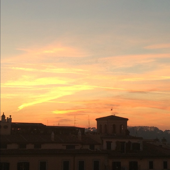 Maura Angiolillo - Poshmark Profile Picture of Maura Angiolillo (@mangiolillo) on Poshmark